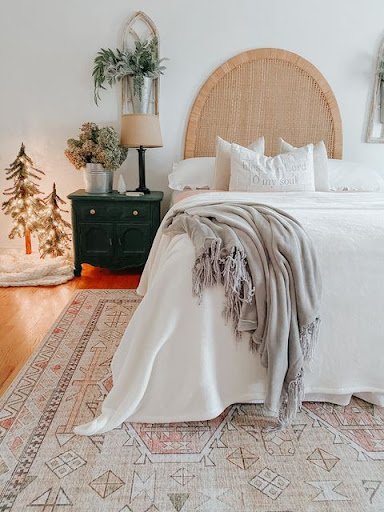 Christmas decor with a cozy
