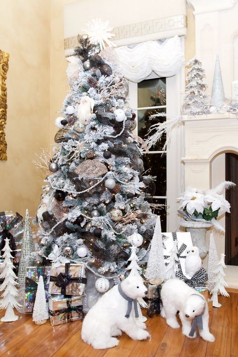 Winter White Christmas Tree Decorating Ideas
