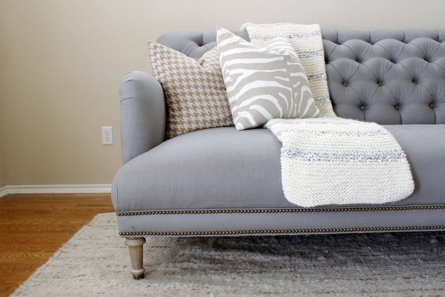 tufted english roll arm couch