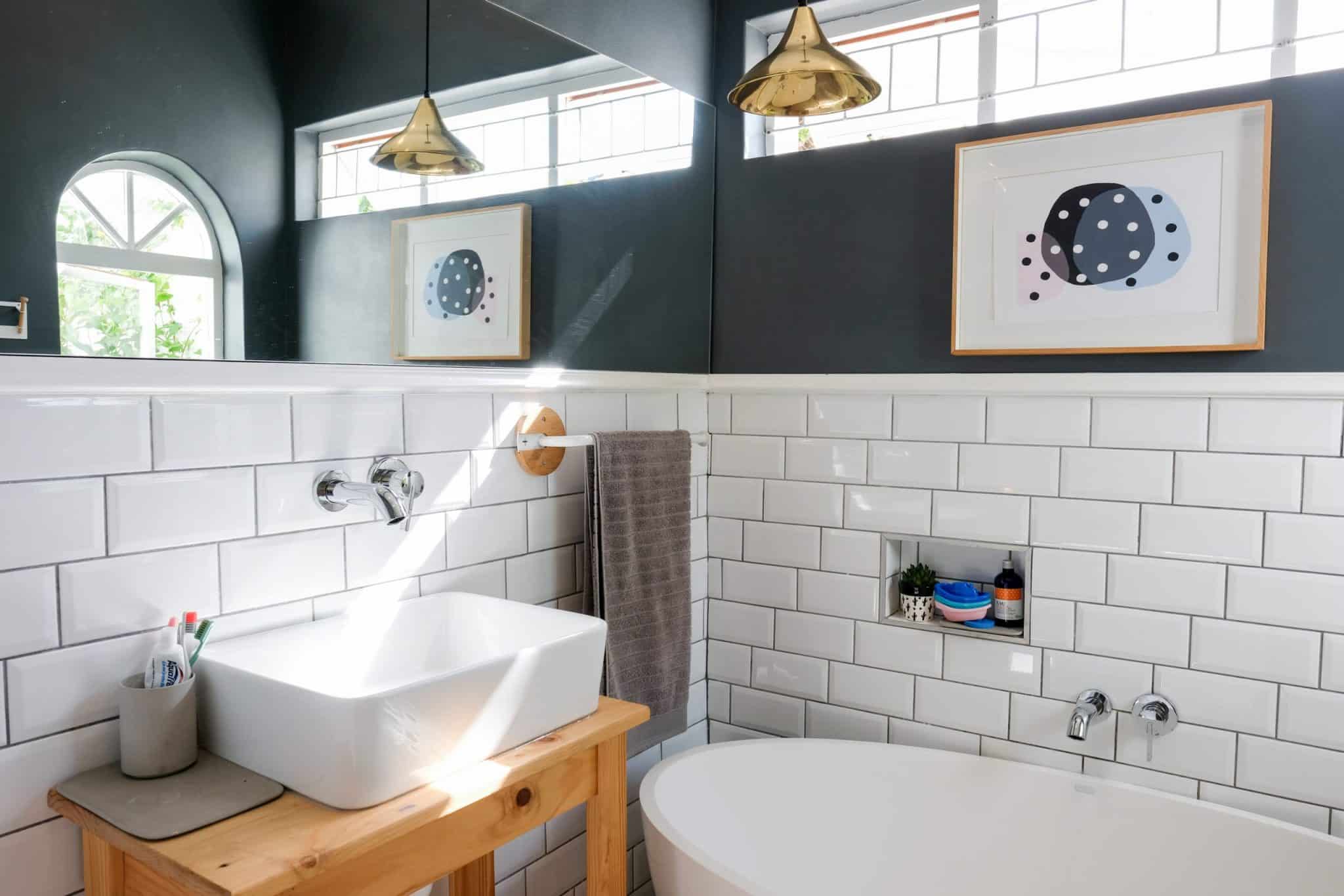 Genius Modern Farmhouse Bathroom Decor Ideas