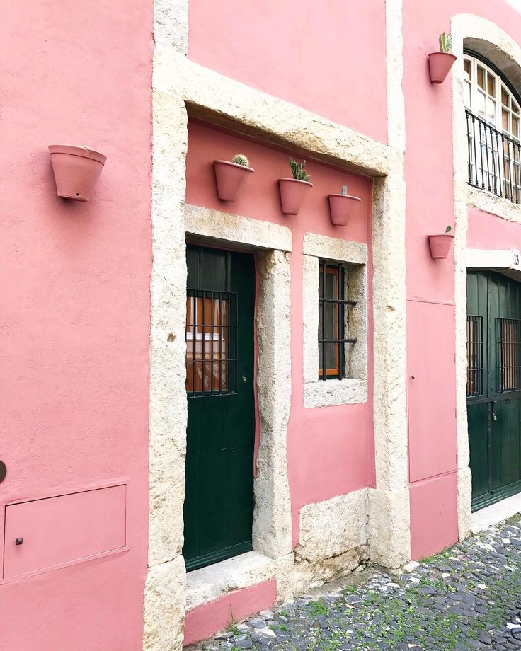Lisbon's Pink Houses