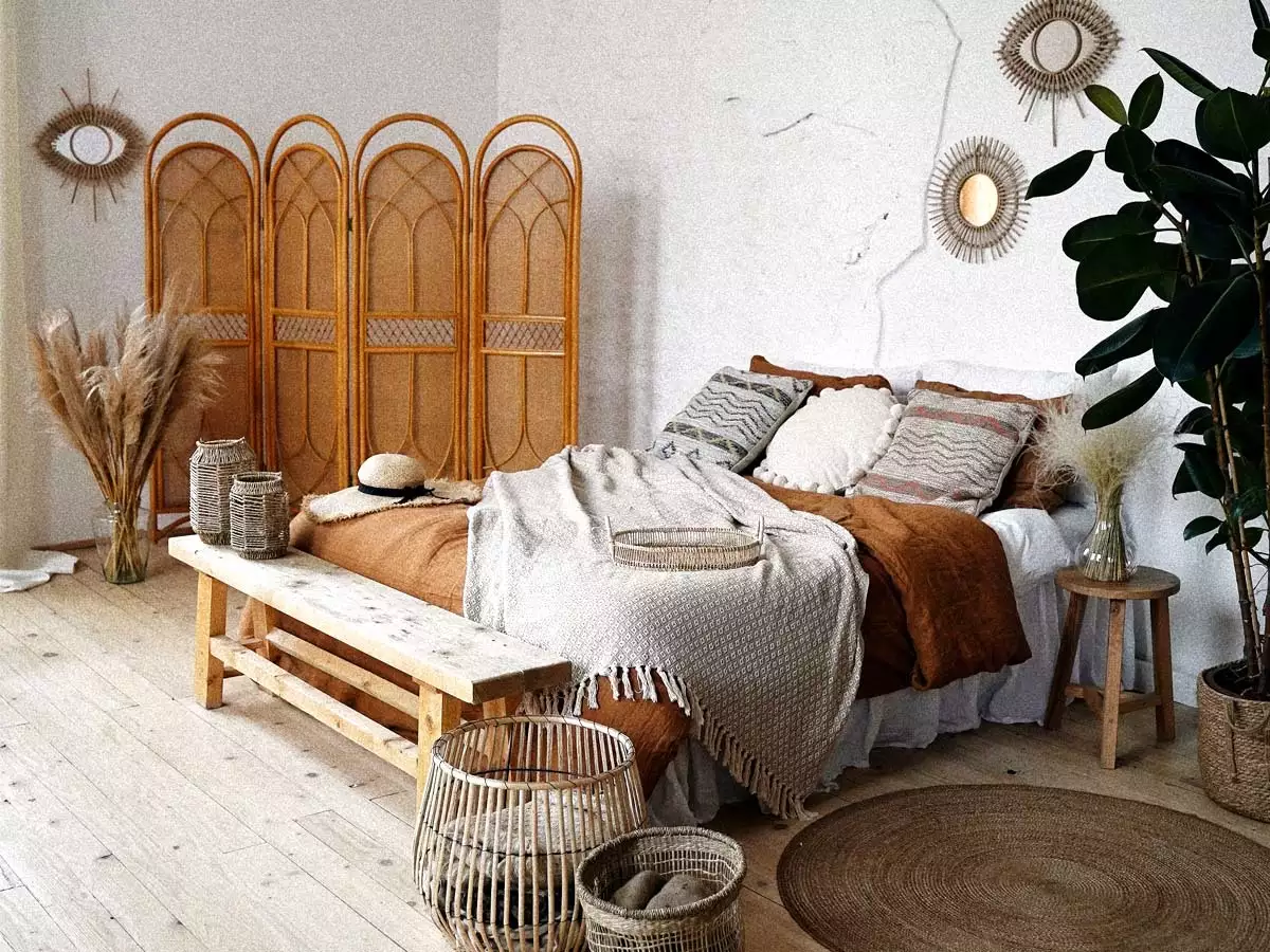 decorative bedroom 