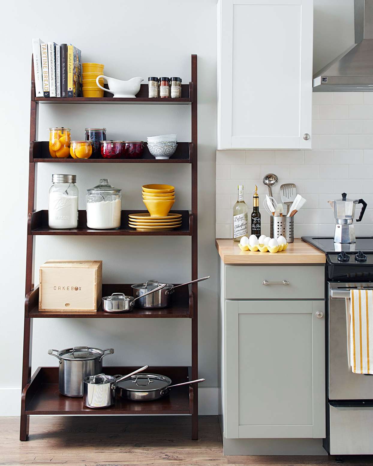 23 Clever Storage Solutions for Small Kitchen Cabinets