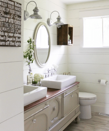 Bathroom with SW 7008