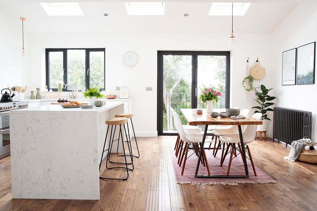 Elegant Open Plan Kitchen and Living Room