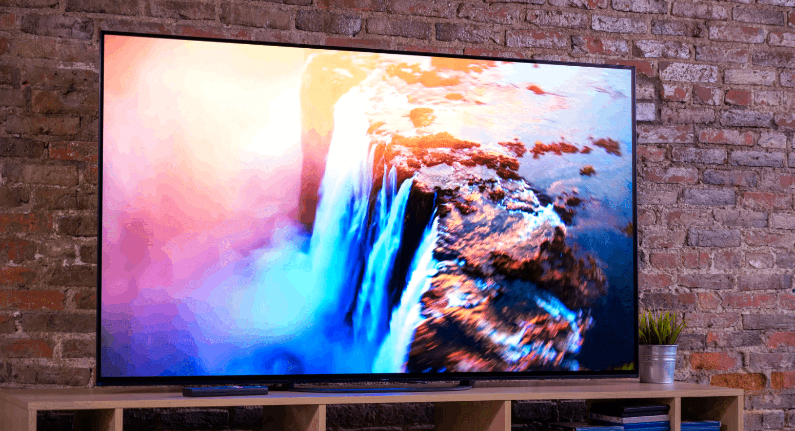 65-Inch TV Size Breakdown: Detailed Dimensions and Photos