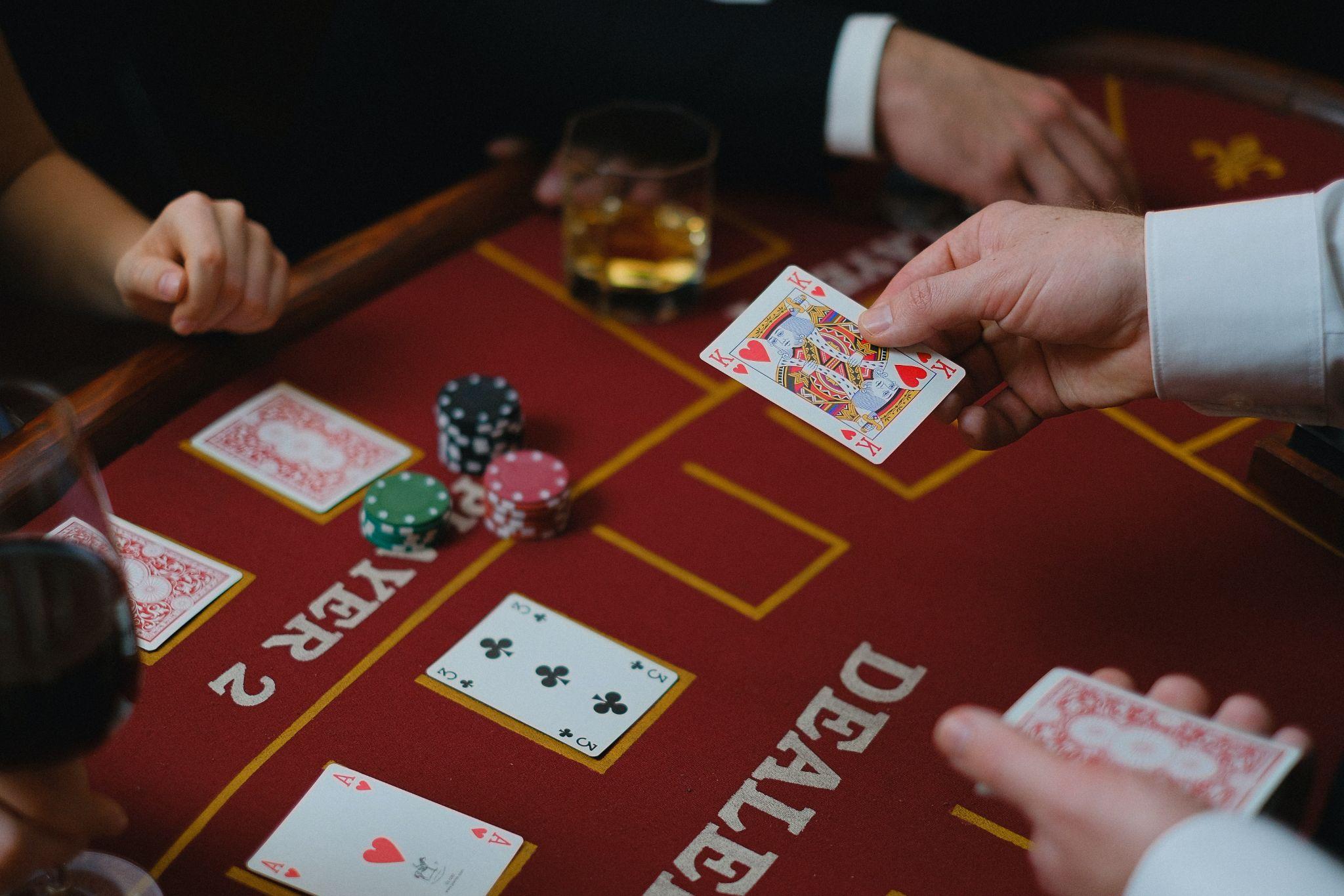 Tips for Crafting a Stylish Gaming Corner Inspired by Texas Hold’Em