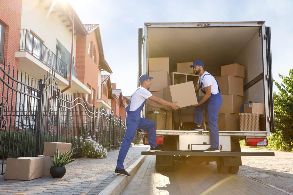 The Advantages Of Professional Movers