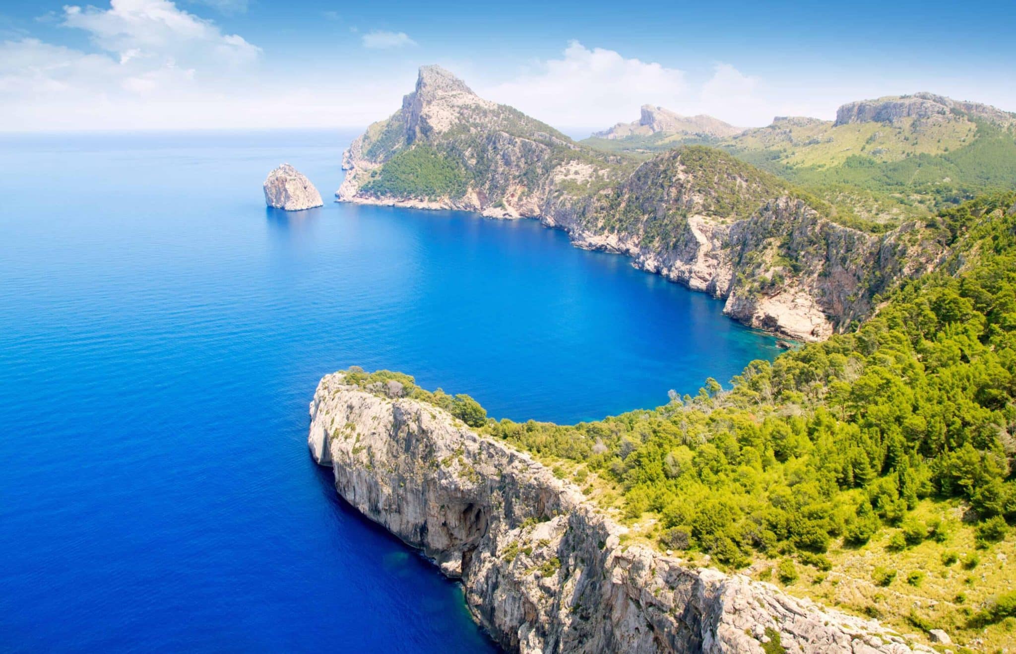 Spain’s Island Life: Real Estate Investment in the Balearic and Canary Islands