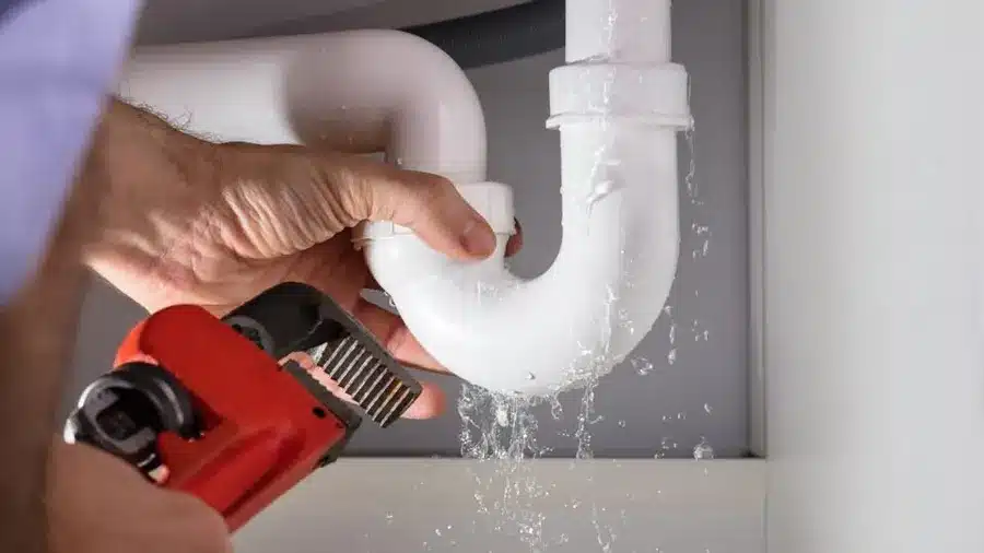 How to Handle The 7 Most Common Plumbing Emergencies