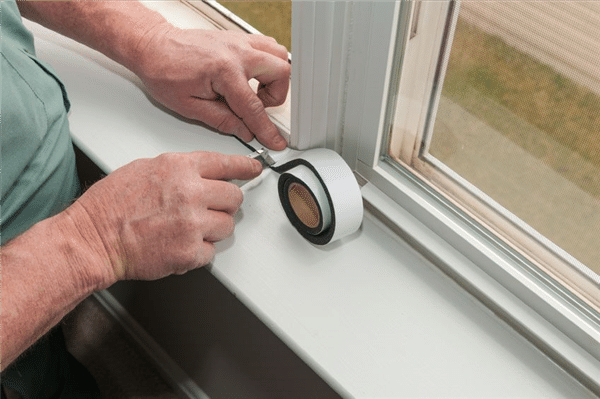 Apply heat-insulating films to the windows