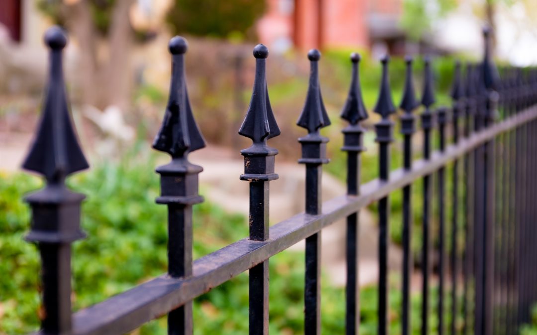 Strength and Style: Exploring the Benefits of Steel Fences for Your Property
