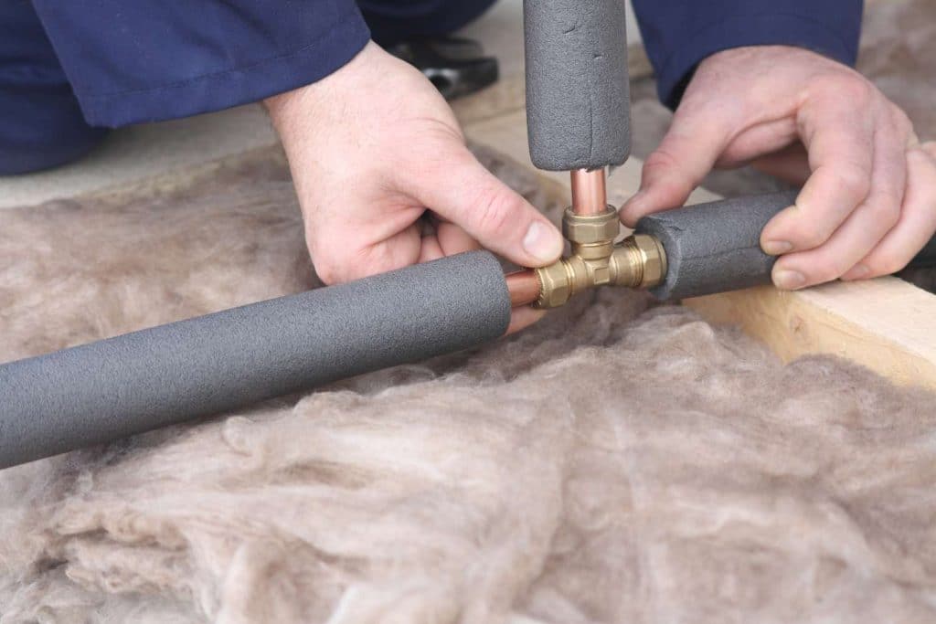 Water heaters and pipes should both be well insulated