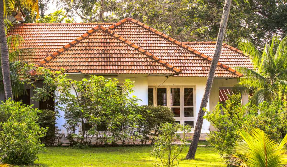 What Roofing Materials Are Common in Indian Architecture?