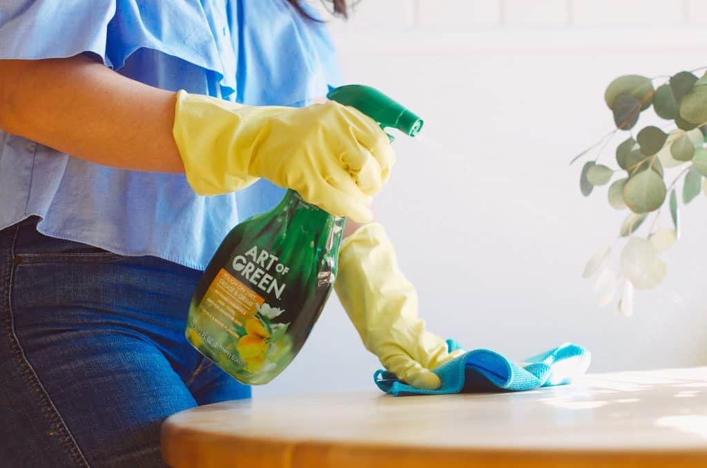 Incorporating Multipurpose Wipes into Your Daily Cleaning Routine