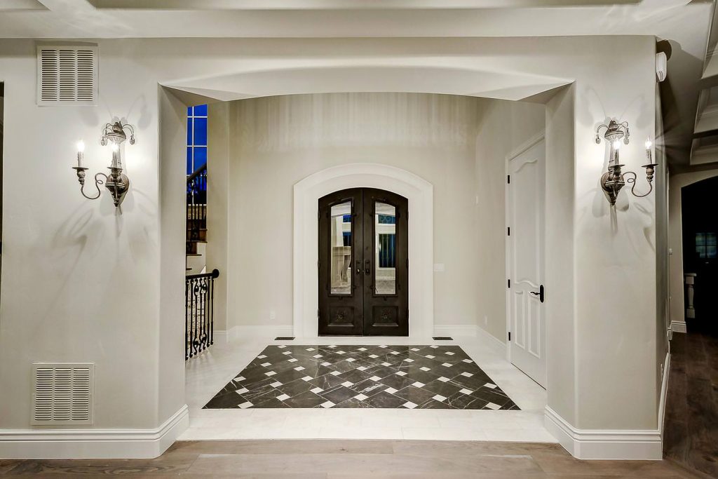 Entryways for a Good First Impression
