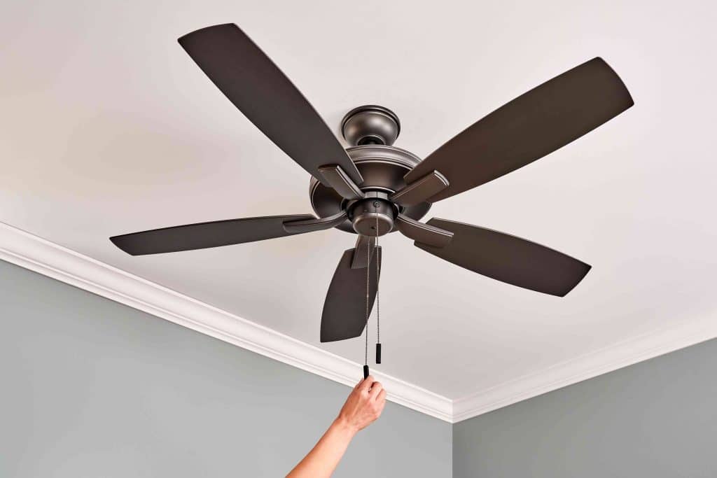 Adjust the Rotating Direction of The Ceiling Fan