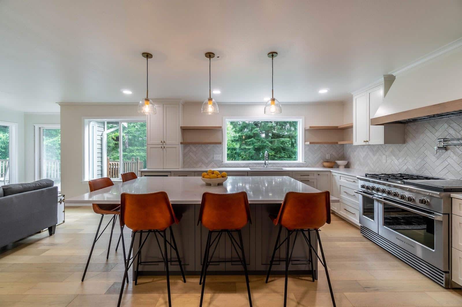 Top Trends in Home Design and Remodeling in Mukilteo: Creating Modern and Functional Spaces