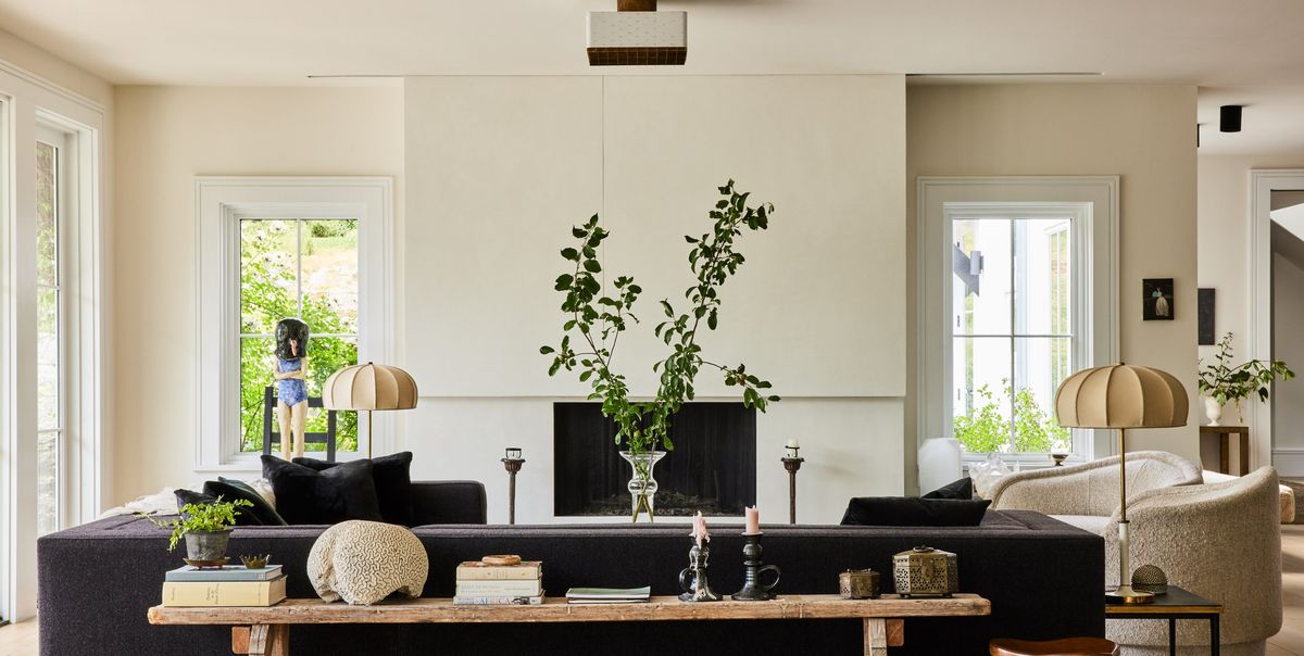 Secrets to Styling Your Living Room with an Invisible TV Lift