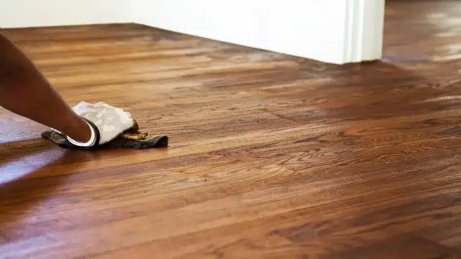 Saving on Hardwood Floors: DIY and Timing Tips