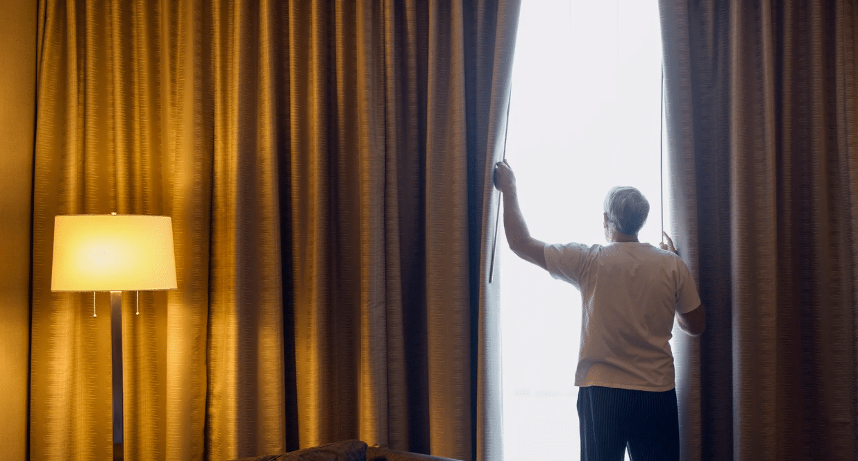 How Blackout Curtains Shield Your Dubai Home From Intense Sunlight