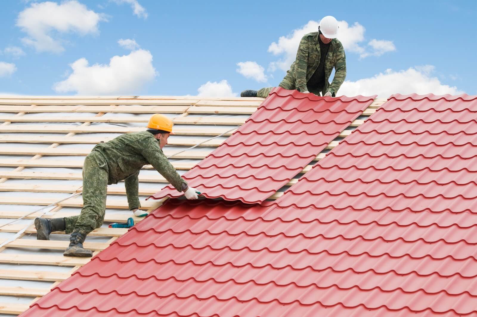 Choosing the Right Roofing Materials for Your Mobile Home
