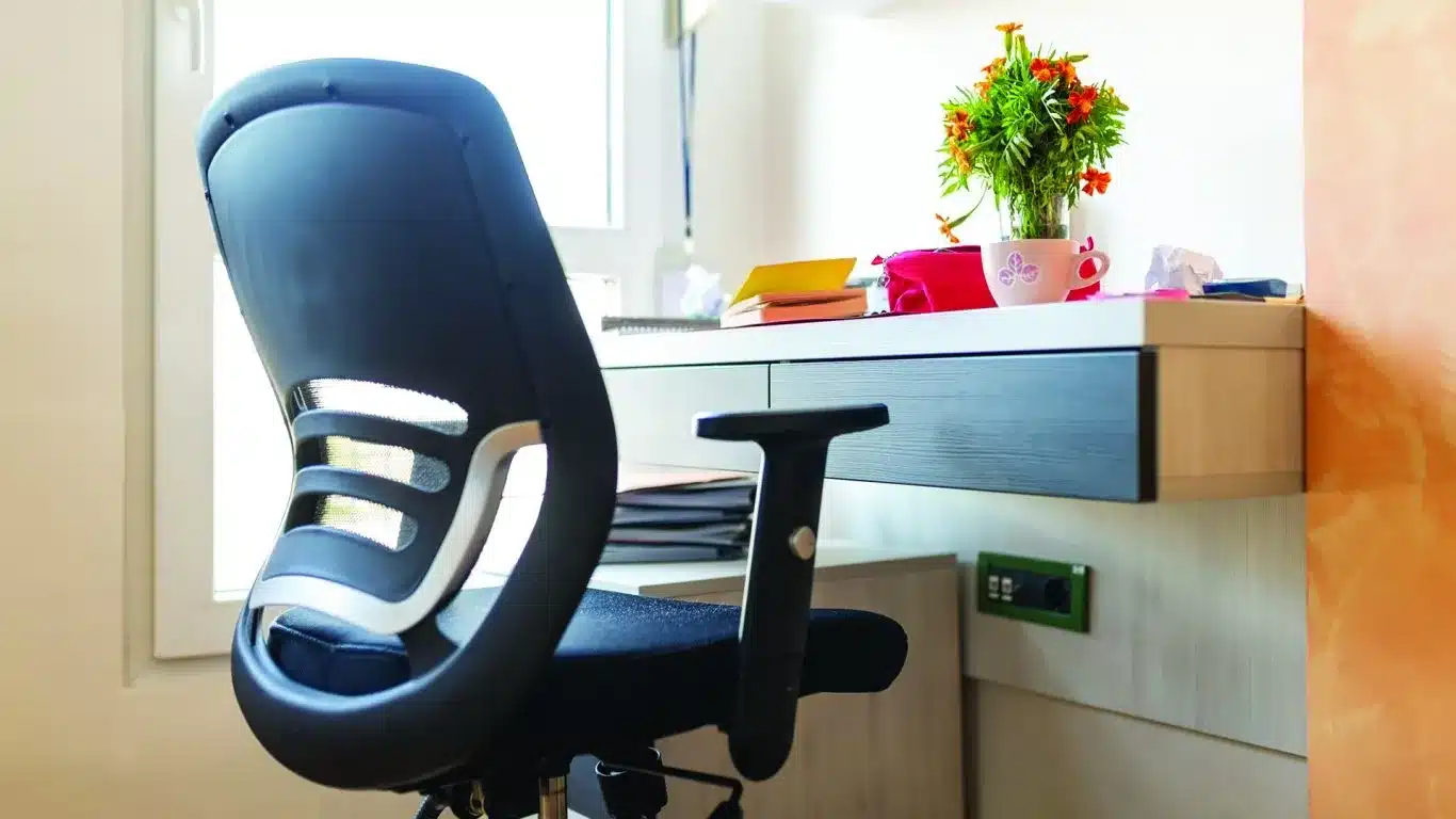 Why Your Home Office Chair Matters More Than You Think