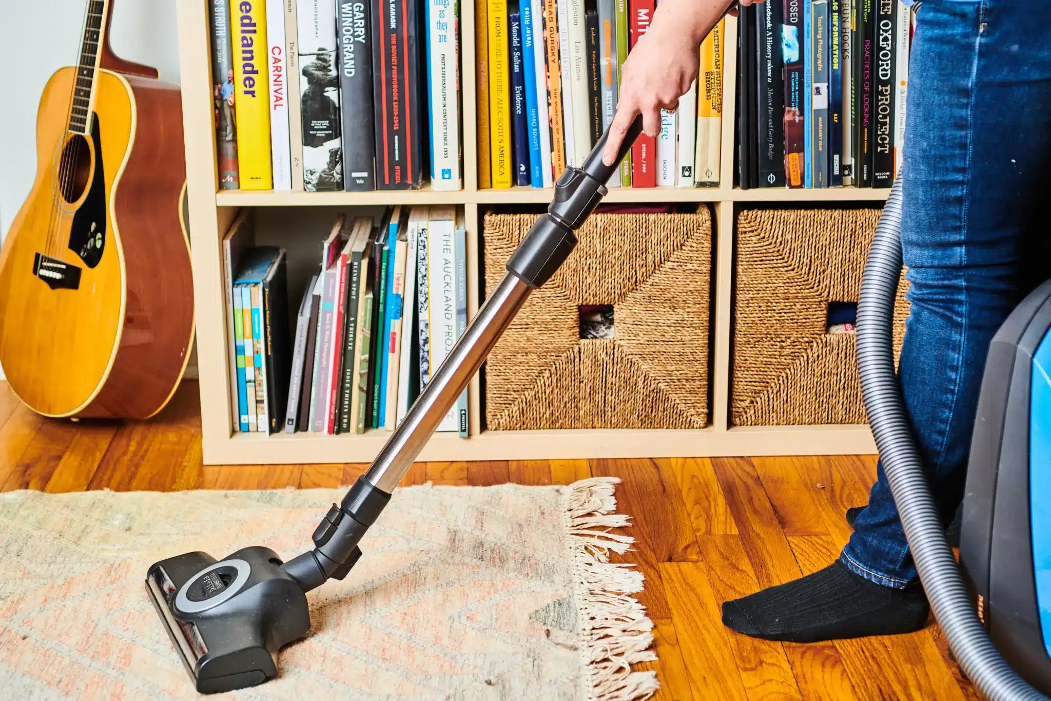 End of Tenancy Cleaning Hacks - Clever Tricks for a Stress-Free Move-Out