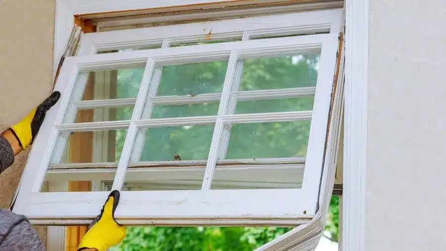 Install the New Vinyl Windows Canada